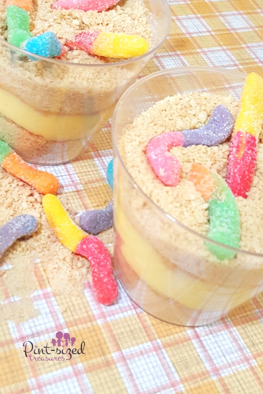 easy sand cup dessert