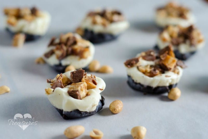 no-bake snickers cheesecake