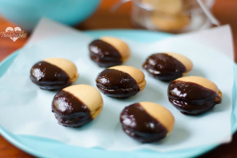 chocolate dipped cookies
