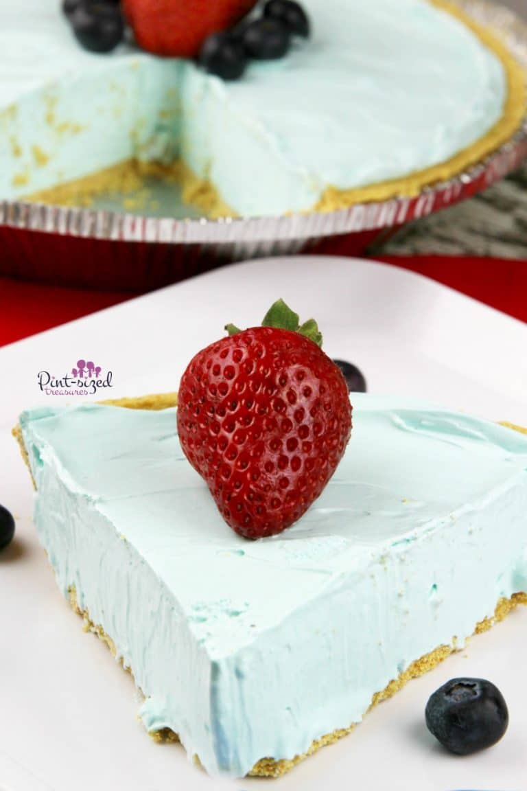 easy no-bake blue raspberry pie