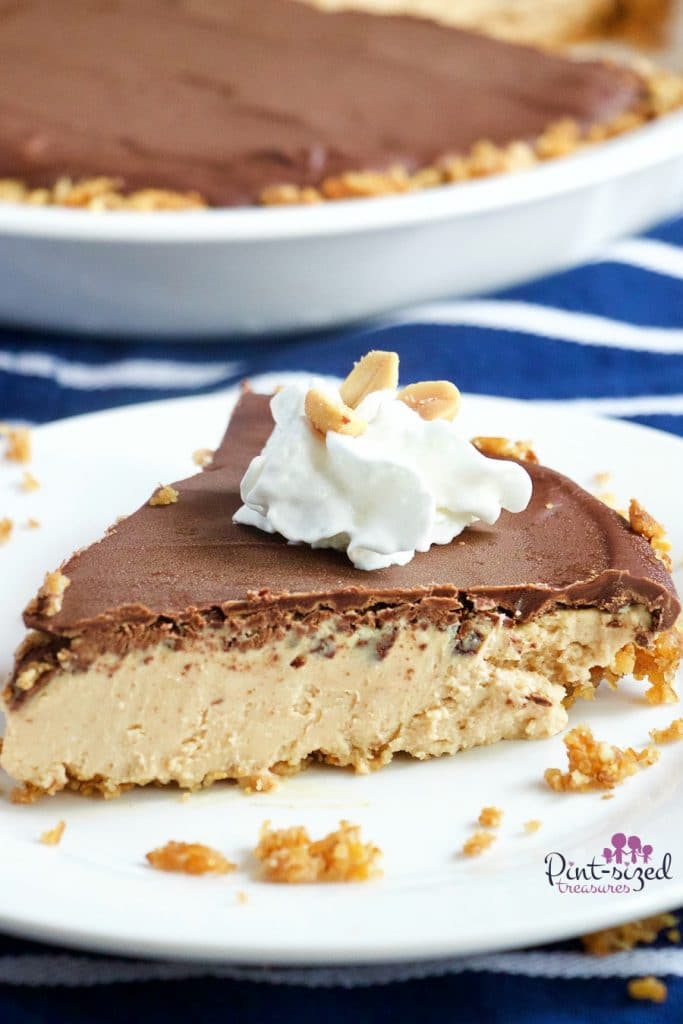 easy chocolate peanut butter cheesecake with gluten-free pretzel crust