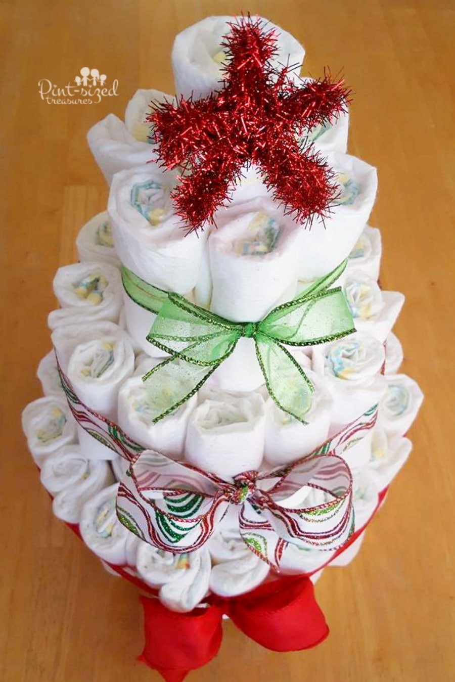 easy Christmas diaper tree