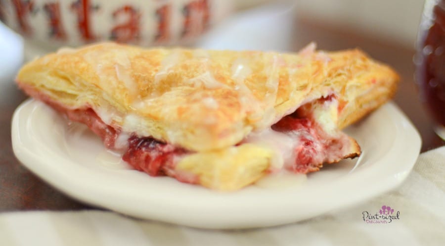 strawberry cheesecake turnovers recipe