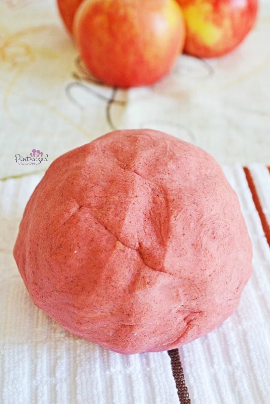 Homemade Apply Pie Play Dough Kids love to make! Smells just like apple pie!