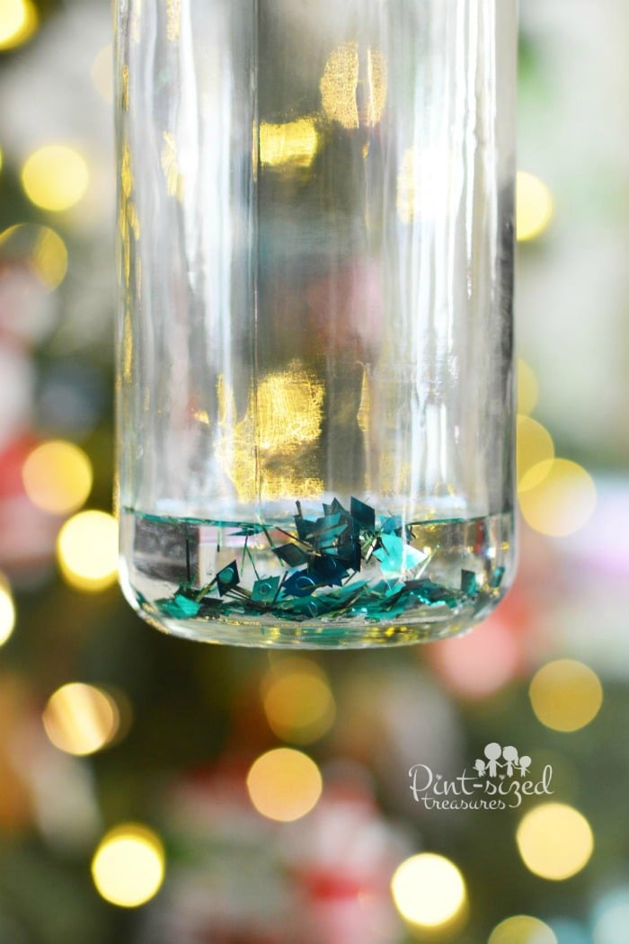 diy Christmas snow globe that doesn't leak