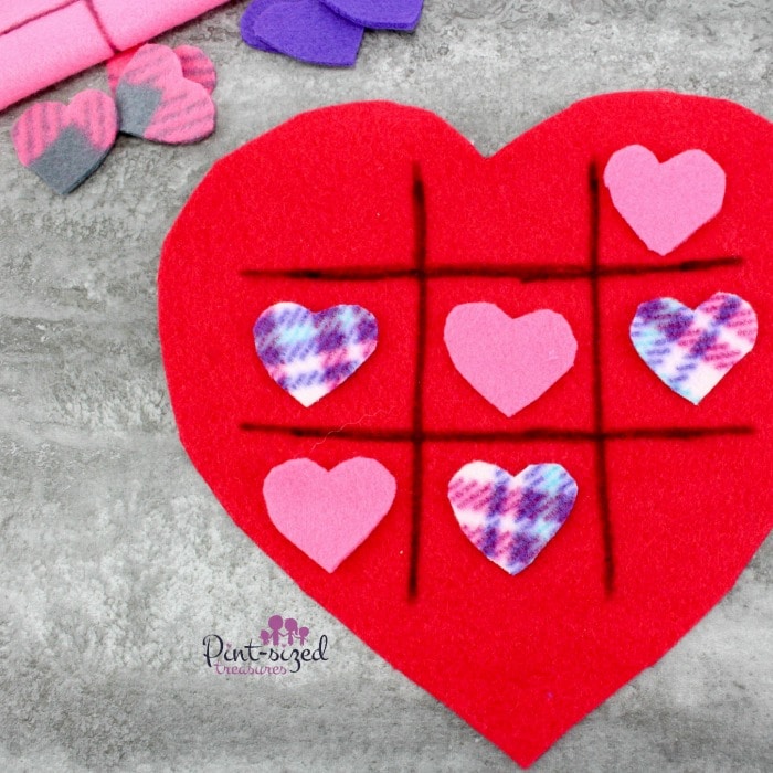 diy felt heart tic tac toe game