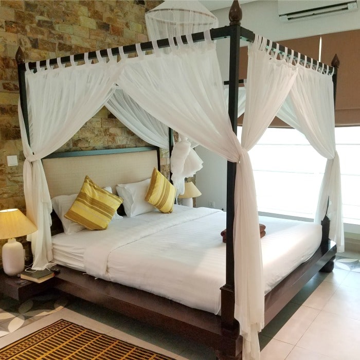 american travel to Cambodia