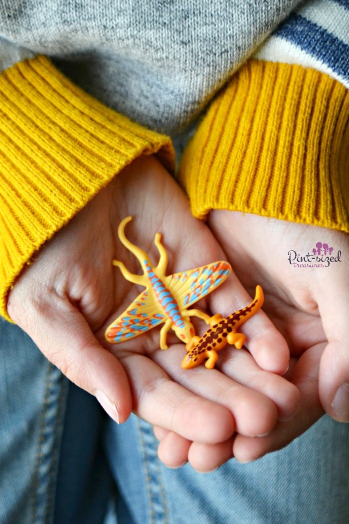 dinosaur playdate toy ideas