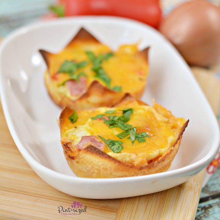 Incredibly easy egg cups that are filled with ham, cheese,