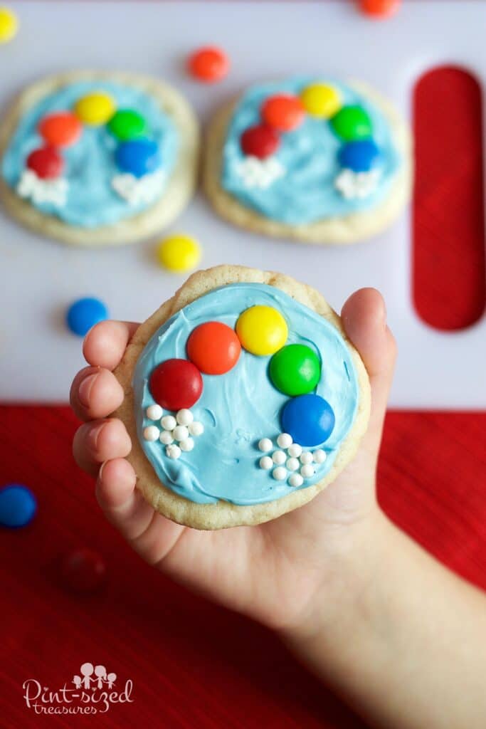 Rainbow cookies for the summer