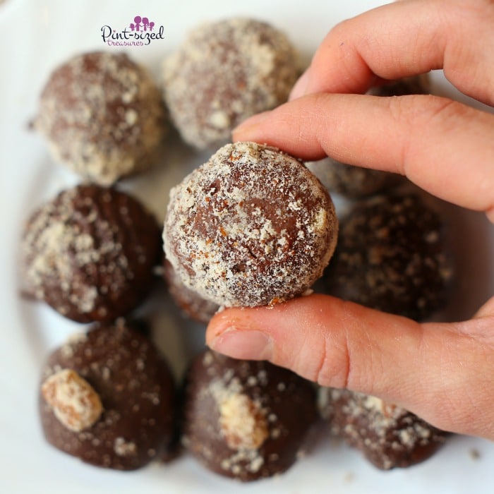 Easy chocolate truffles