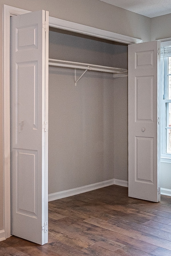 organizing the closet