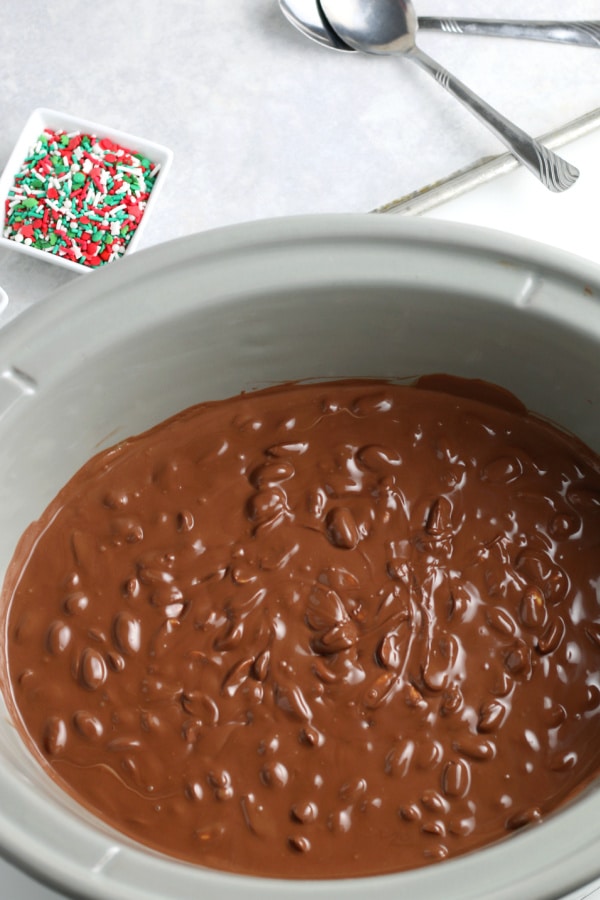 crock pot candy cooking