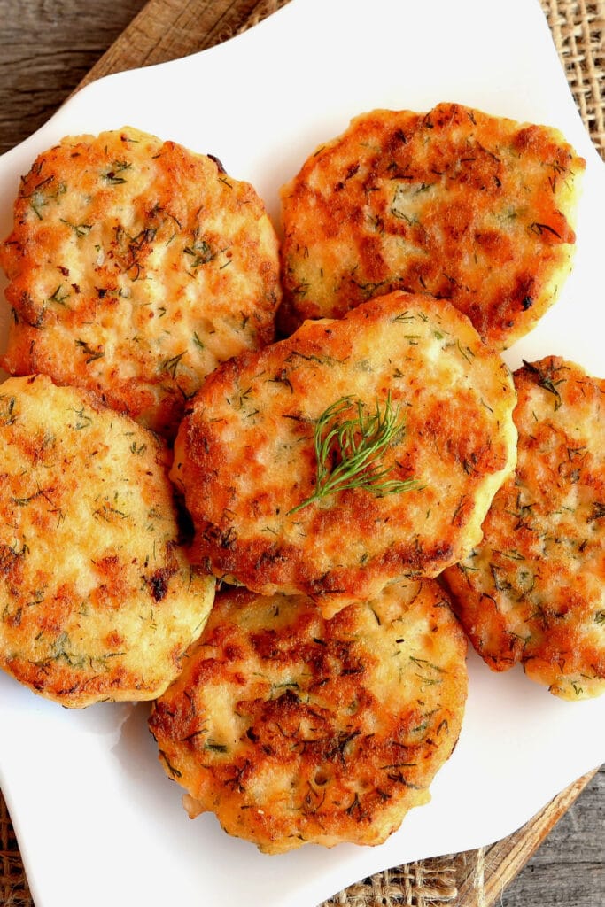 salmon patties with fresh dill