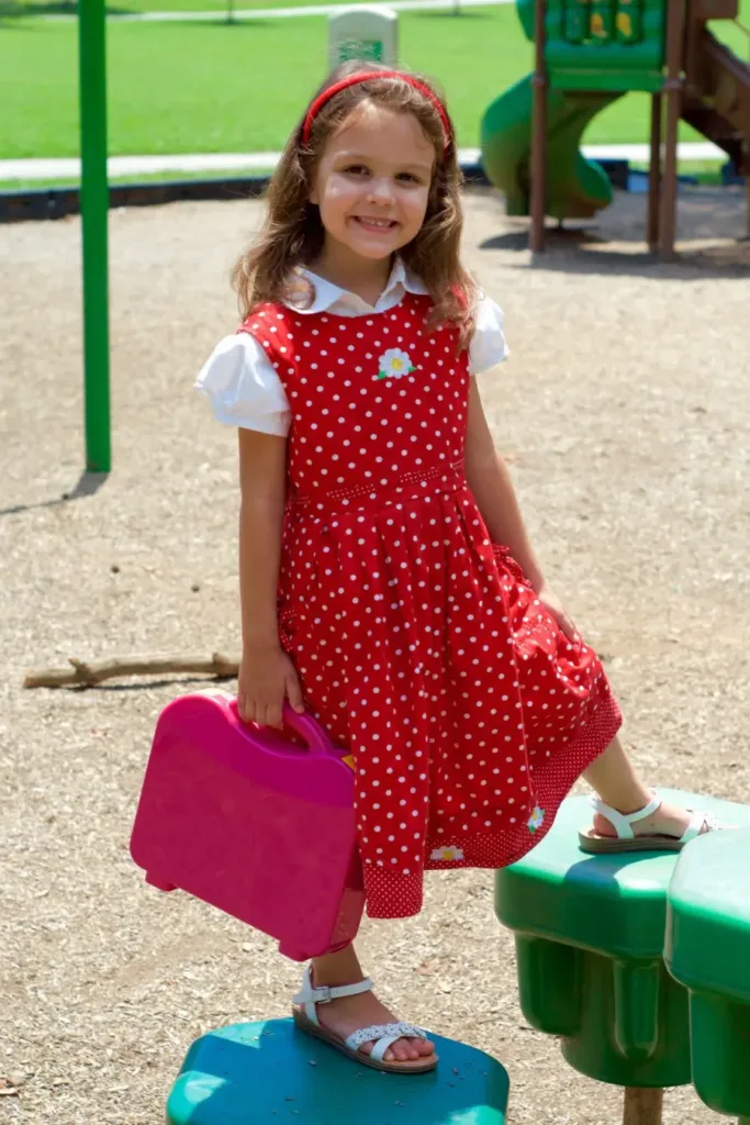 playing at the park for a free kids activity