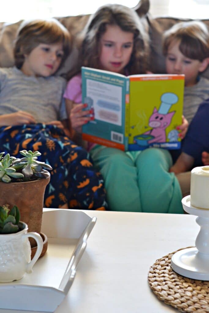 reading with kids for a free kids activity