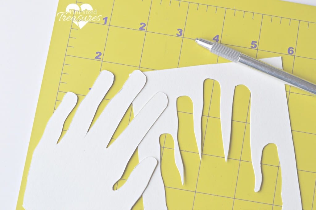 tracing hands for a rainy day activity