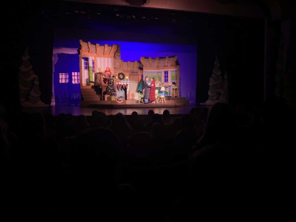 Christmas play at Dollywood theme park
