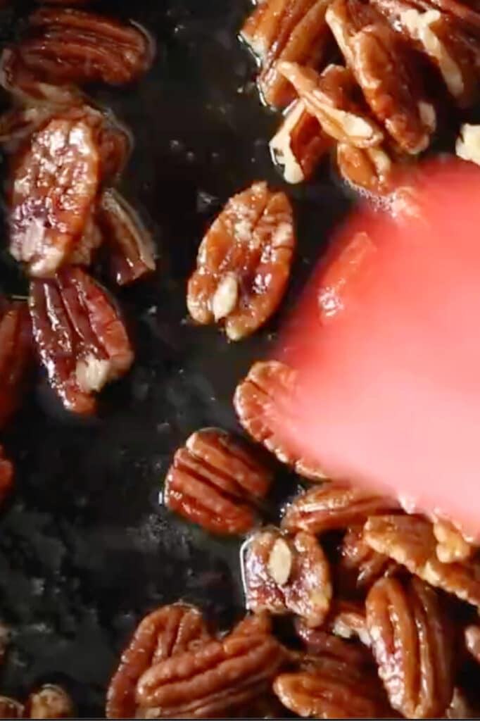 cooking pecans for pumpkin dessert lasagna