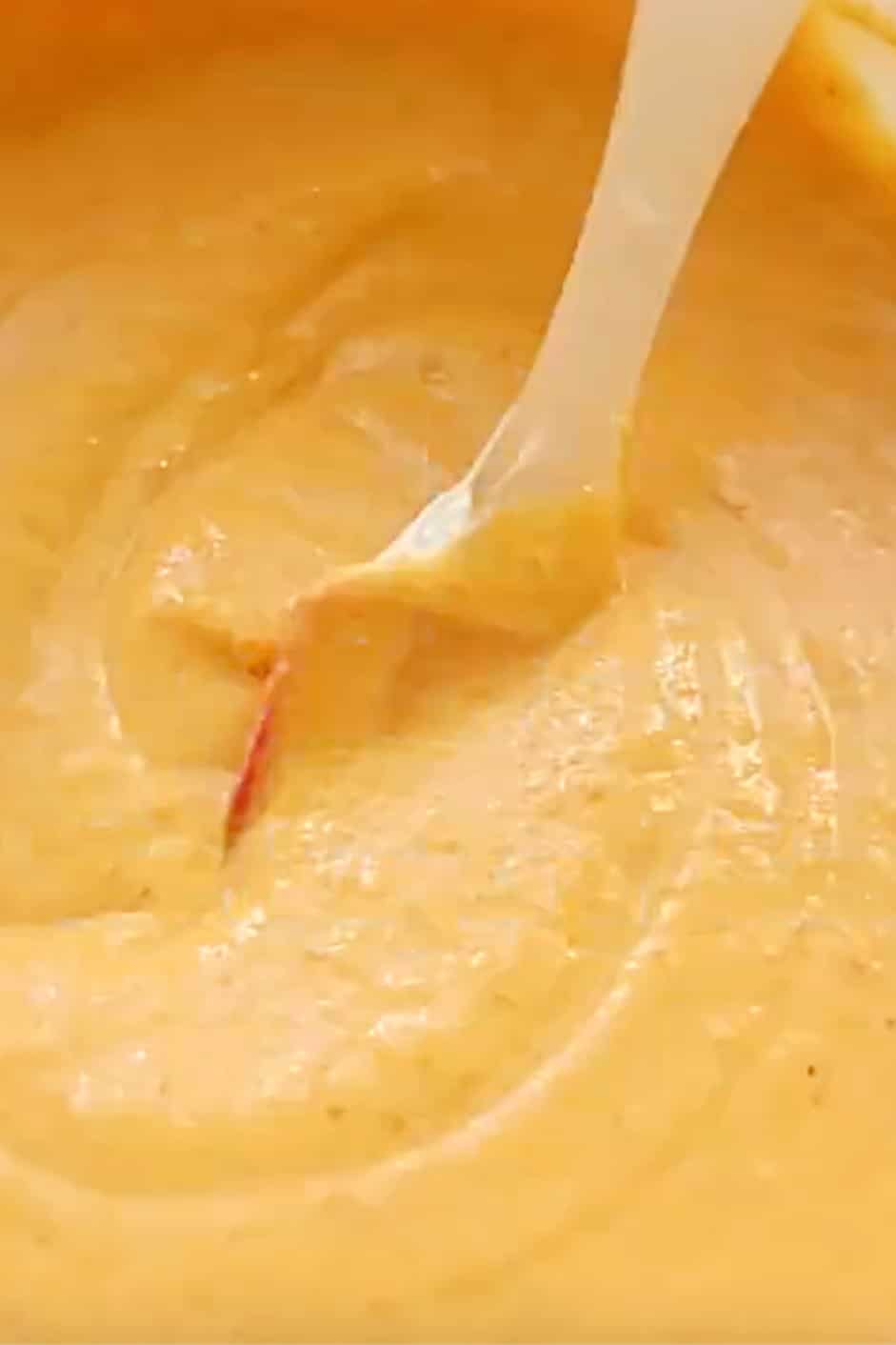 making pumpkin layer for pumpkin dessert lasagna