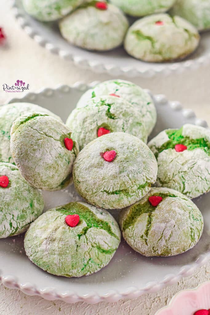 crinkle grinch cookie recipe for Christmas
