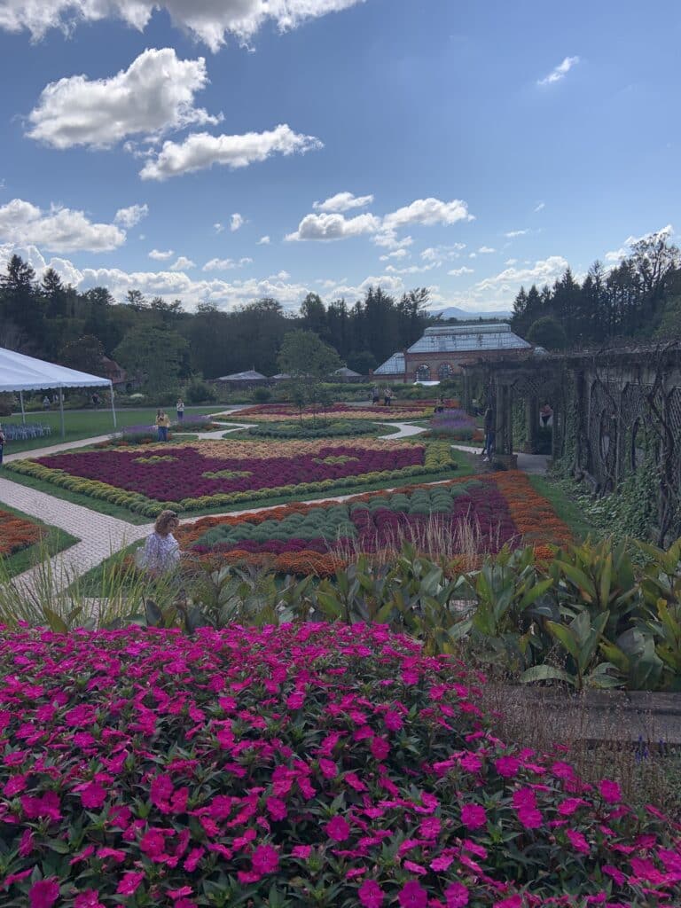 gardens for a summer date night idea