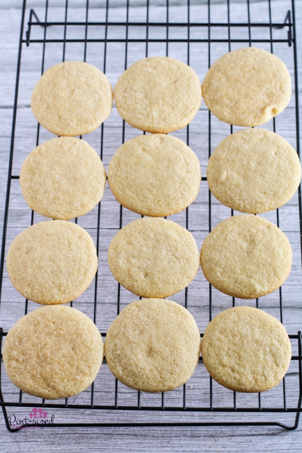 cooling spider web cookies on cooling rack